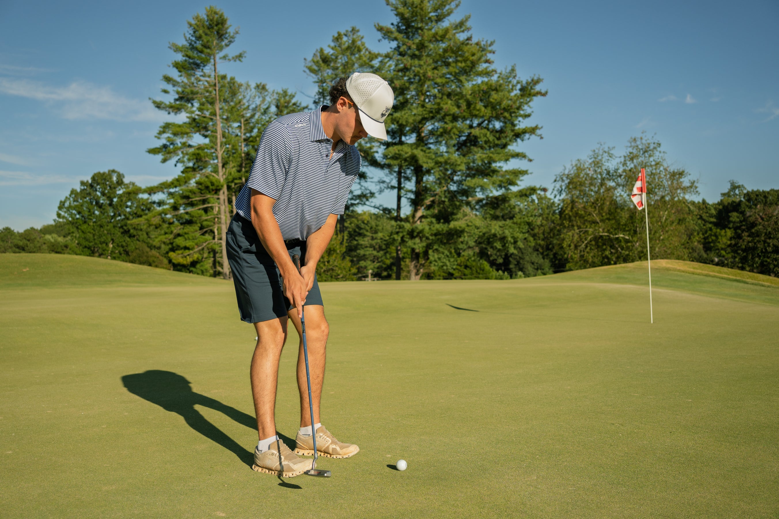 The Never Settle Short – Men’s Navy Performance Golf Shorts