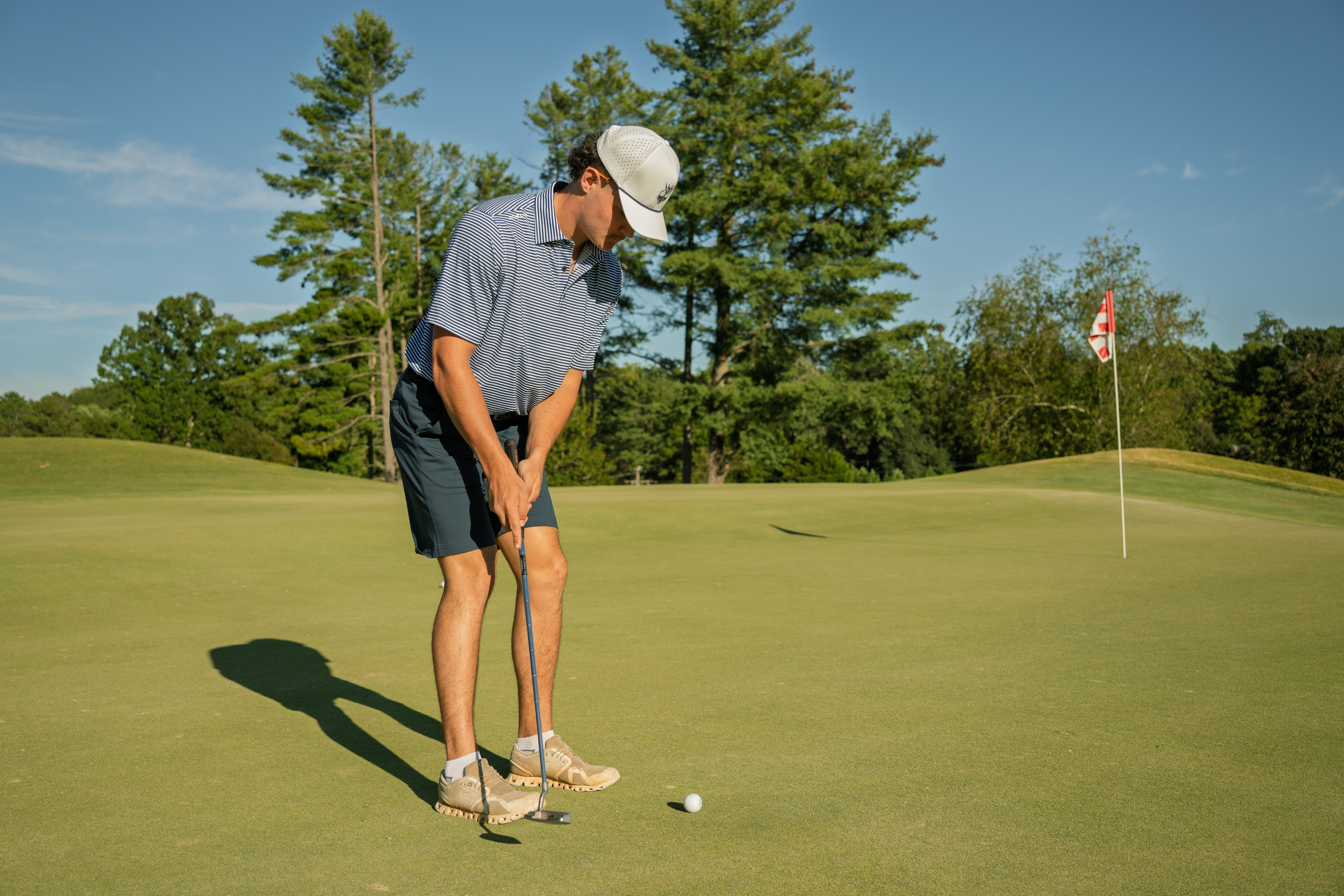 The Never Settle Short – Men’s Navy Performance Golf Shorts