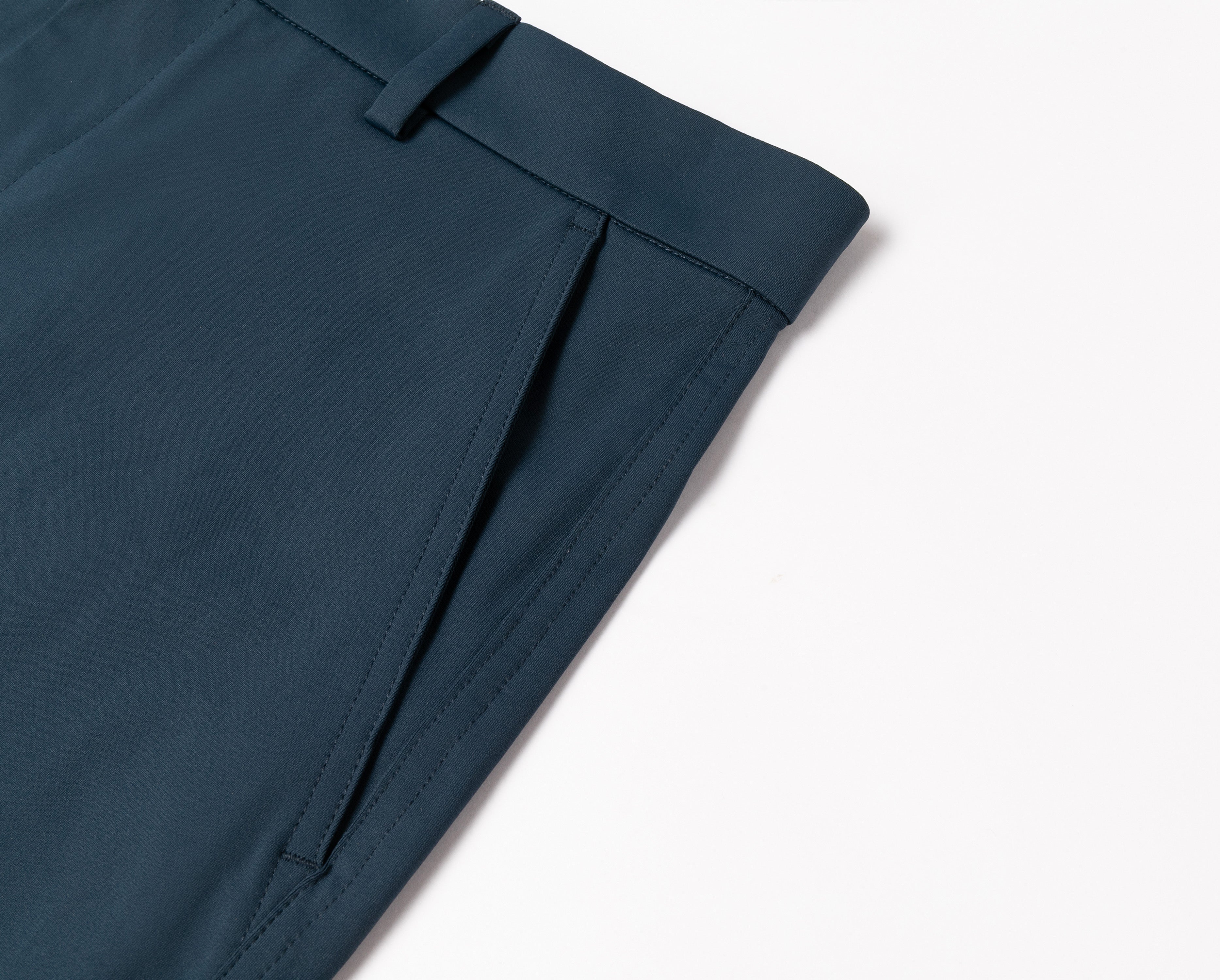 The Never Settle Short – Men’s Navy Performance Golf Shorts