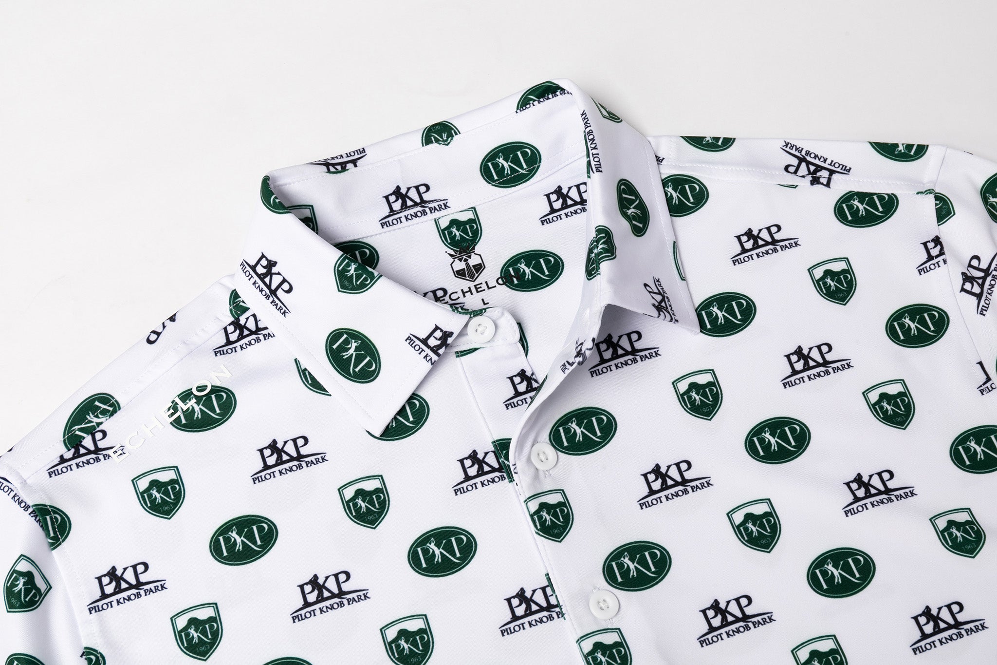 Pine_Knob_Park_Custom_Golf_Club_Shirts_9P5A5582_-_72dpi.jpg